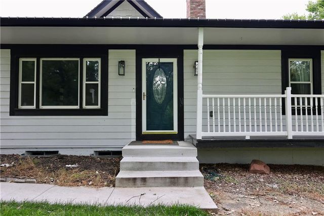 9800 Hutton Road, Kansas City, KS 66109