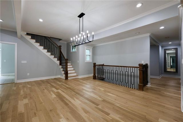 9800 Hutton Road, Kansas City, KS 66109