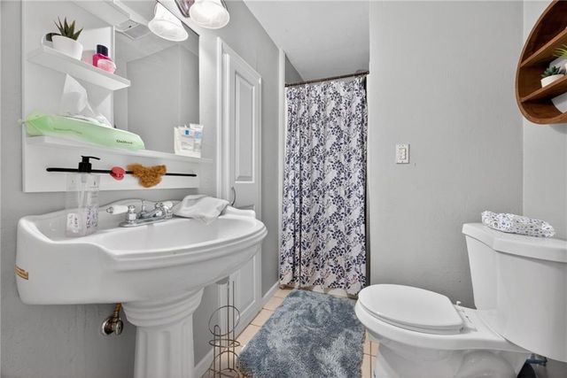 9800 Hutton Road, Kansas City, KS 66109