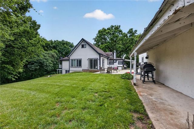 9800 Hutton Road, Kansas City, KS 66109
