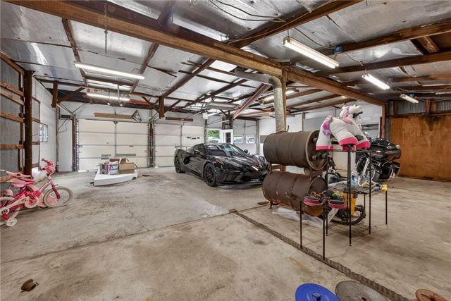 9800 Hutton Road, Kansas City, KS 66109