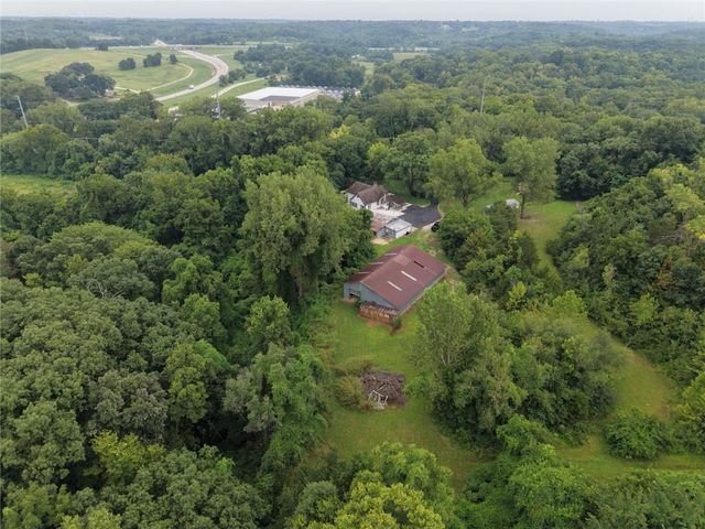 9800 Hutton Road, Kansas City, KS 66109