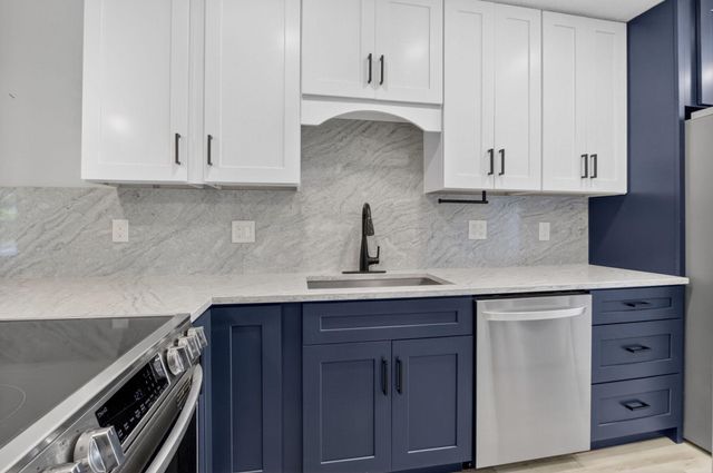 2401 Del Aire Boulevard 101, Delray Beach, FL 33445