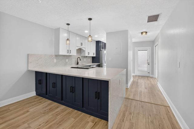2401 Del Aire Boulevard 101, Delray Beach, FL 33445