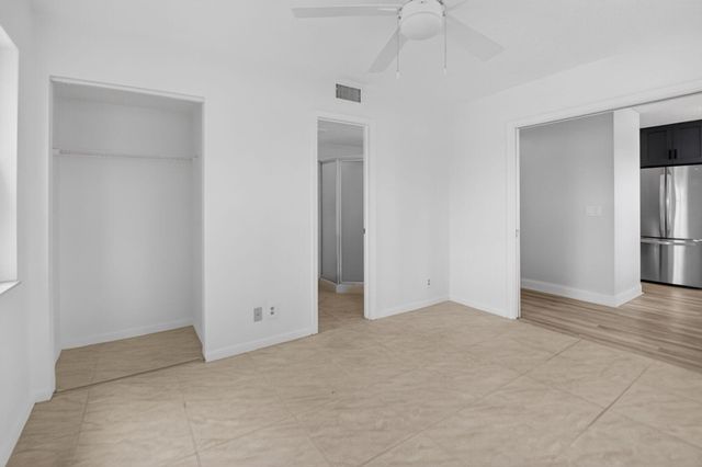 2401 Del Aire Boulevard 101, Delray Beach, FL 33445
