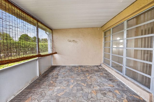 2401 Del Aire Boulevard 101, Delray Beach, FL 33445