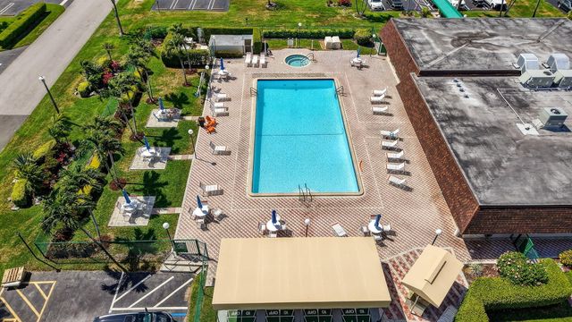 2401 Del Aire Boulevard 101, Delray Beach, FL 33445