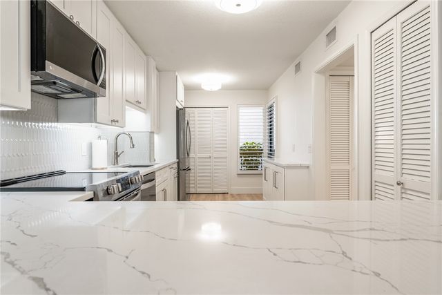 5101 Highway A1a None 108, Vero Beach, FL 32963