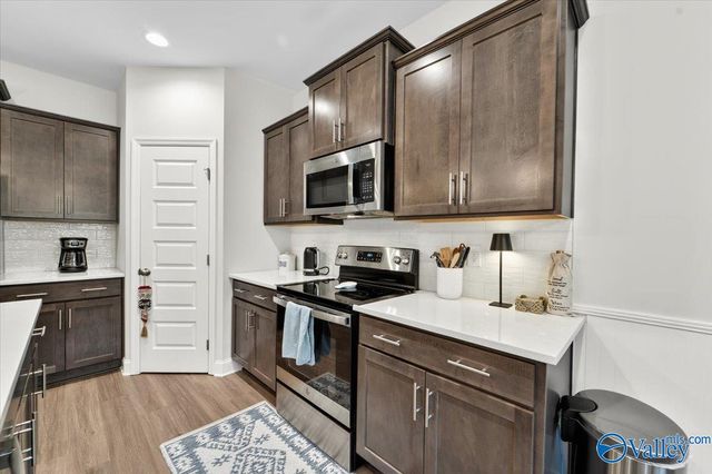 4010 Rockland Circle, Owens Cross Roads, AL 35763