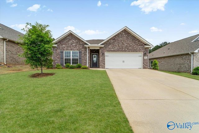 4010 Rockland Circle, Owens Cross Roads, AL 35763
