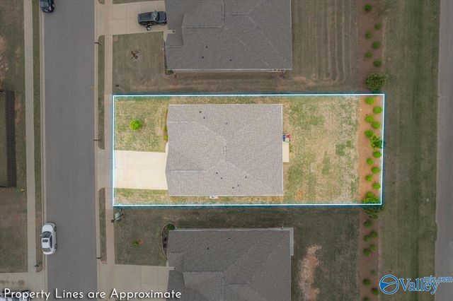 4010 Rockland Circle, Owens Cross Roads, AL 35763