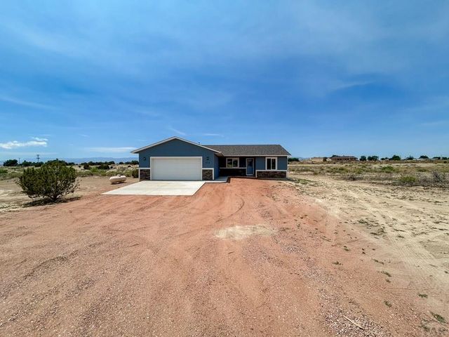 776 S Broadway, Penrose, CO 81240