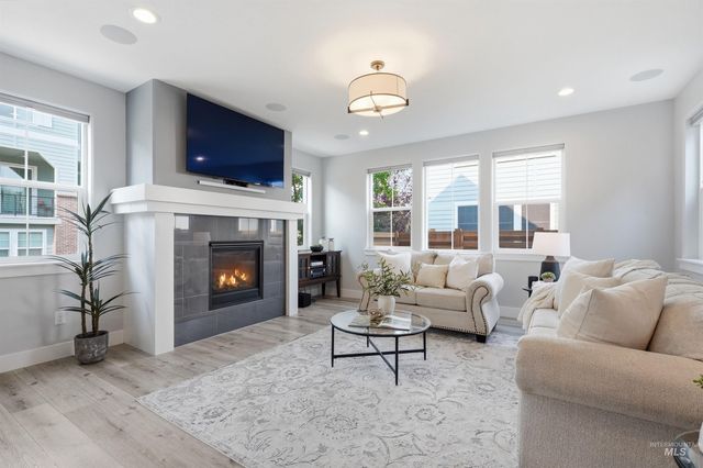 2985 S Shady Lane, Boise, ID 83716