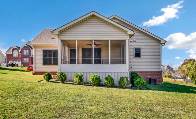 3027 Outfitters Dr, Clarksville, TN 37040