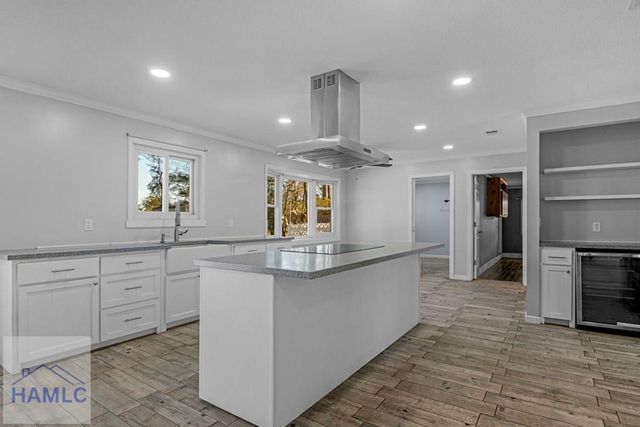 888 Altamaha Road, Jesup, GA 31545