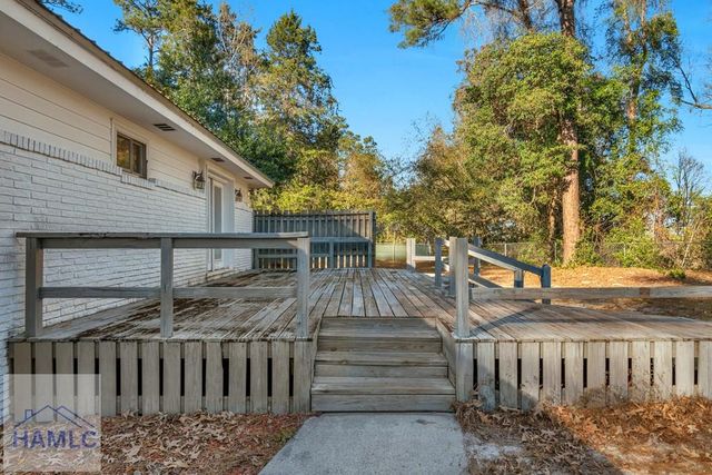 888 Altamaha Road, Jesup, GA 31545