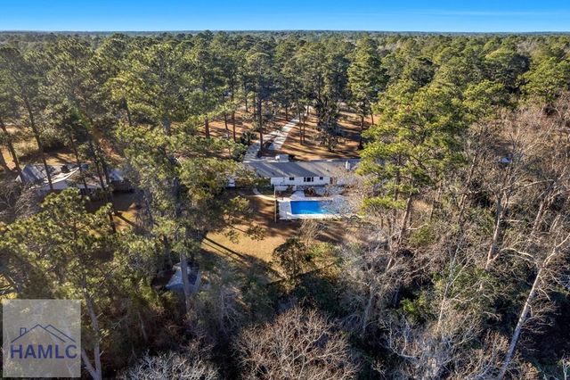 888 Altamaha Road, Jesup, GA 31545