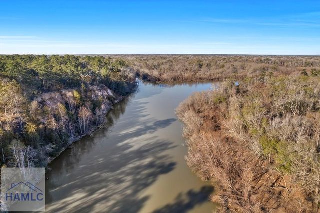 888 Altamaha Road, Jesup, GA 31545