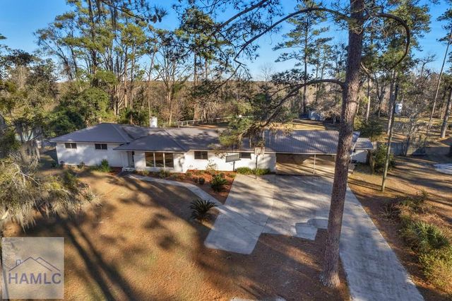 888 Altamaha Road, Jesup, GA 31545