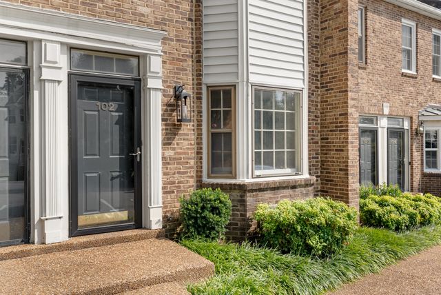 102 Fairmont Pl, Nashville, TN 37203