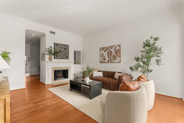 102 Fairmont Pl, Nashville, TN 37203