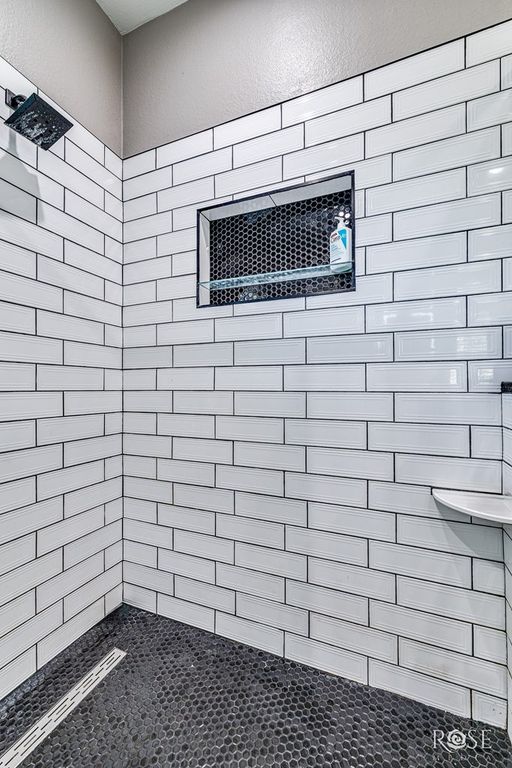 Image 23 of property listing at 7614 Aspen Ave, San Angelo, TX 76904