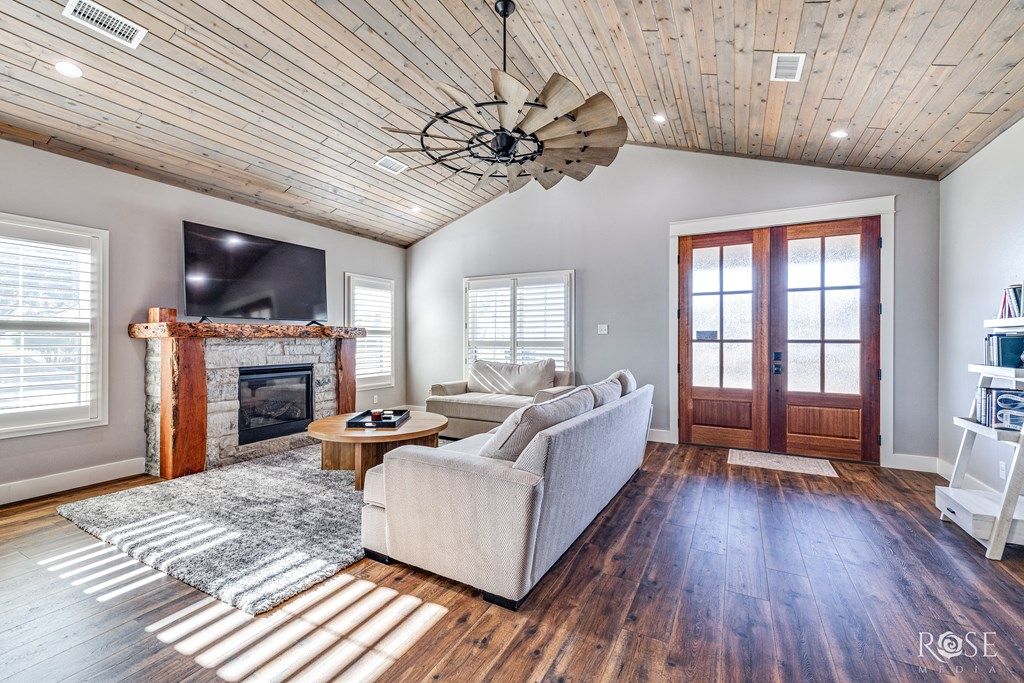 Image 5 of property listing at 7614 Aspen Ave, San Angelo, TX 76904