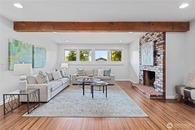 6210 105th Avenue NE, Kirkland, WA 98033