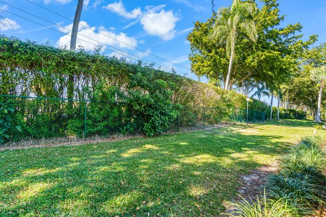 18563 Egret Way, Boca Raton, FL 33496