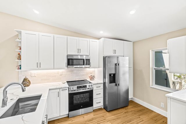 18563 Egret Way, Boca Raton, FL 33496