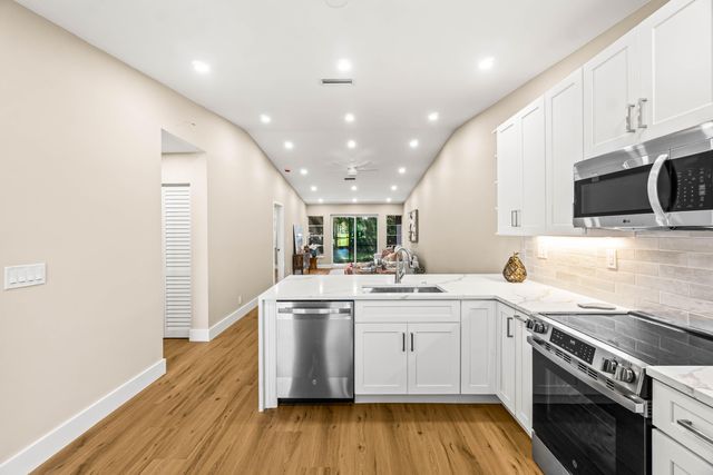 18563 Egret Way, Boca Raton, FL 33496