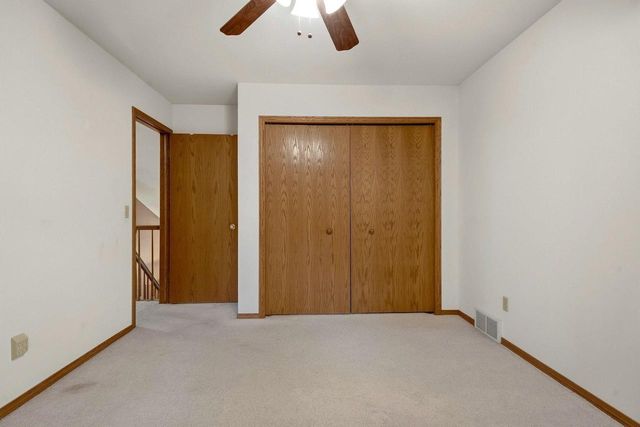 2 Cottonwood Circle, Madison, WI 53704