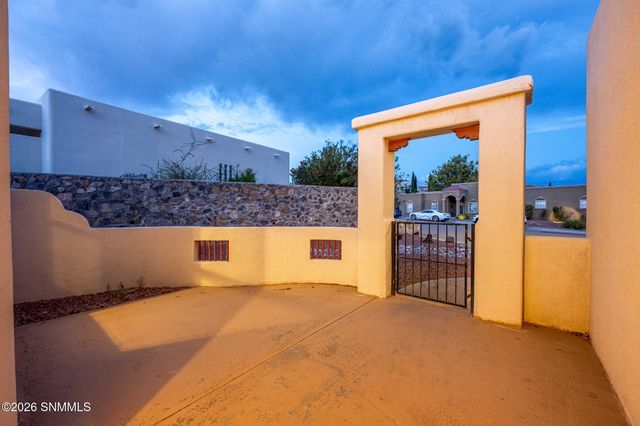 1191 Warm Springs Lane, Las Cruces, NM 88011