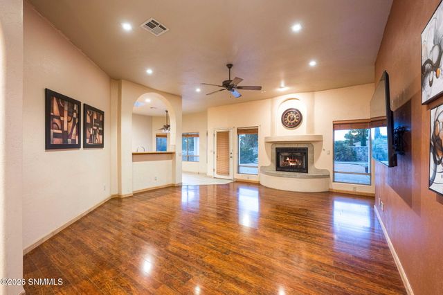 1191 Warm Springs Lane, Las Cruces, NM 88011