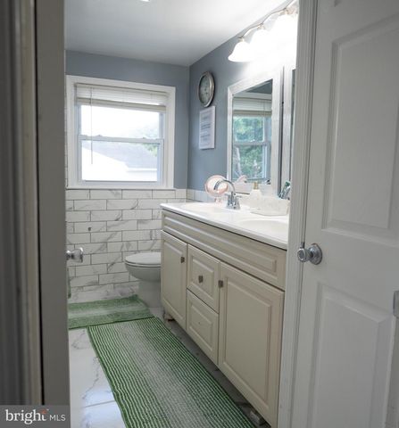 10201 GREENSIDE DR, Cockeysville, MD 21030