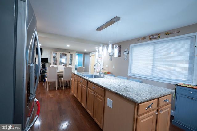 10201 GREENSIDE DR, Cockeysville, MD 21030