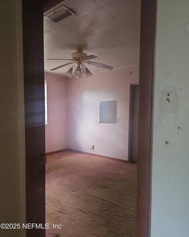 2124 LAKE WEIR Avenue, Jacksonville, FL 32210