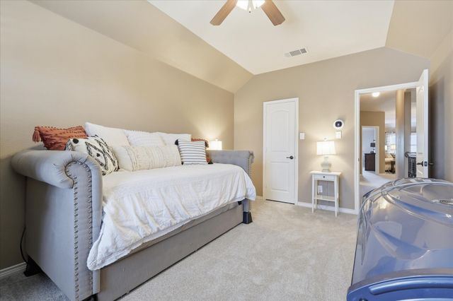 10512 Flat Creek Trail, Mckinney, TX 75072