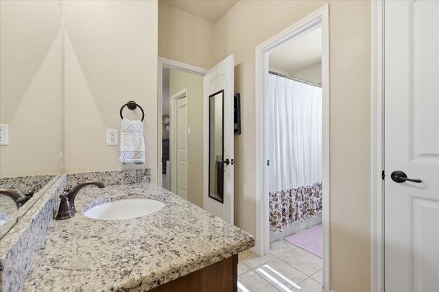 10512 Flat Creek Trail, Mckinney, TX 75072