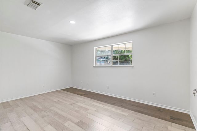 10906 Keese Drive, Houston, TX 77089