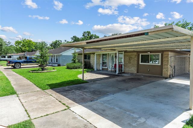 10906 Keese Drive, Houston, TX 77089