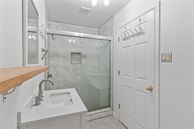 10906 Keese Drive, Houston, TX 77089