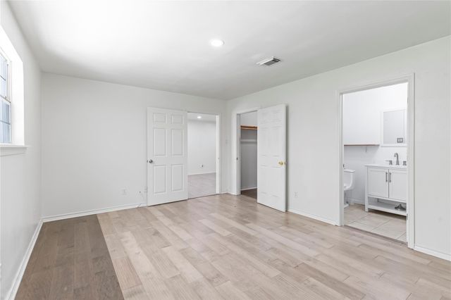 10906 Keese Drive, Houston, TX 77089