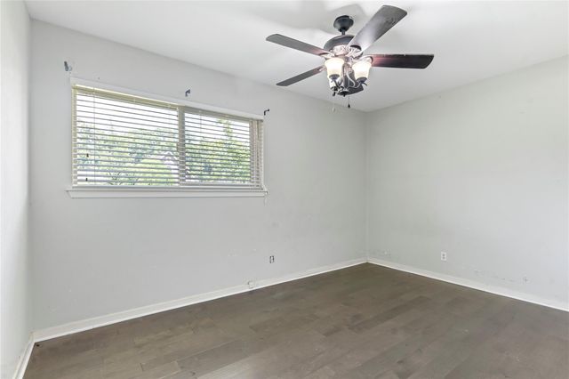 10906 Keese Drive, Houston, TX 77089