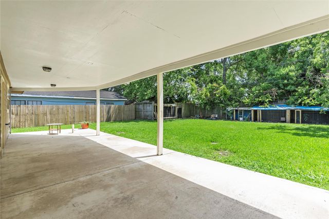 10906 Keese Drive, Houston, TX 77089