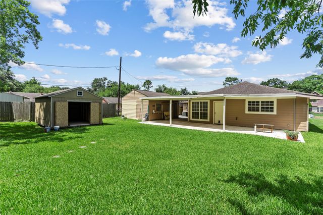 10906 Keese Drive, Houston, TX 77089