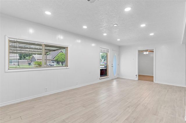 10906 Keese Drive, Houston, TX 77089