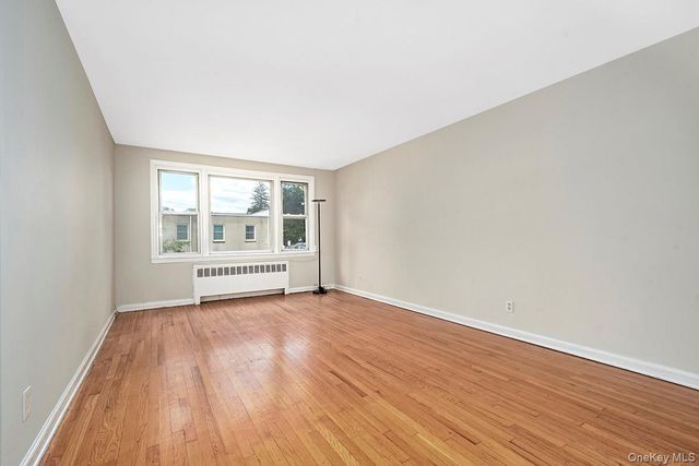 110 Lawn Terrace 2H, Mamaroneck, NY 10543