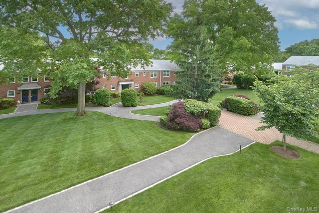 110 Lawn Terrace 2H, Mamaroneck, NY 10543