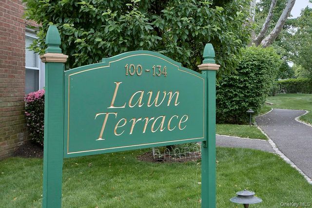 110 Lawn Terrace 2H, Mamaroneck, NY 10543